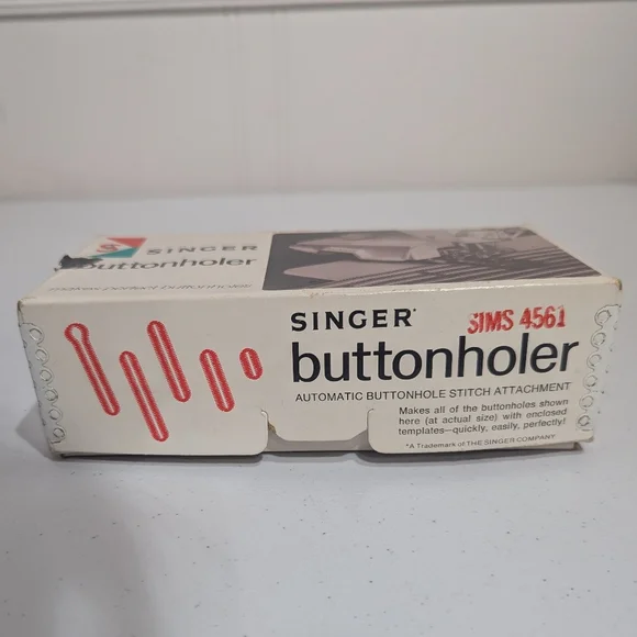 Vintage Singer Buttonholer - Picture 10 of 12